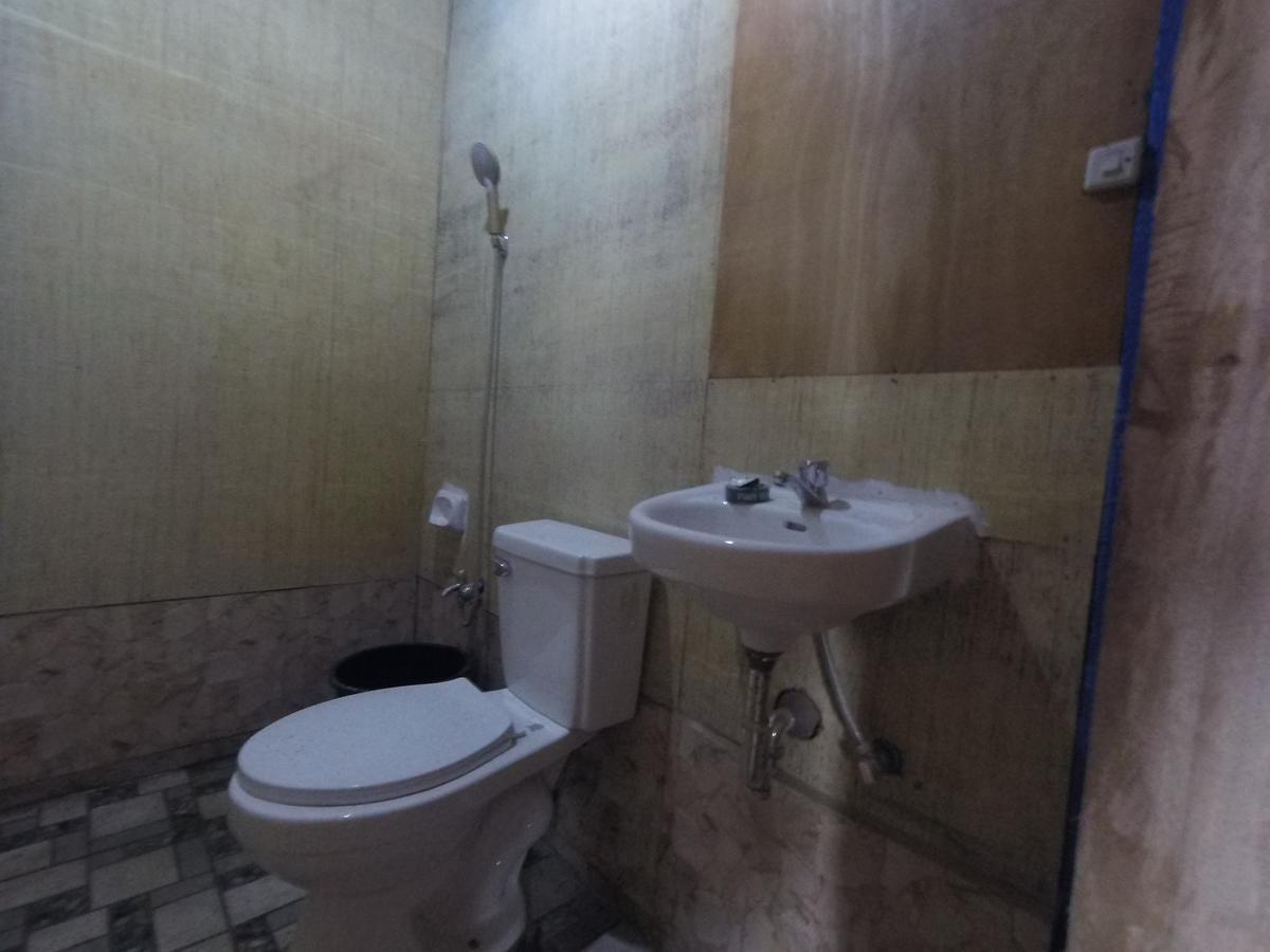 Majestic Puraran Beach Resort Baras  Exterior photo